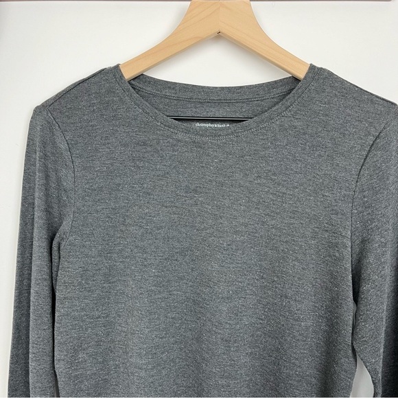 Christopher & Banks Crew Knit Long Sleeve. Grey. Medium $347 - Picture 3 of 11